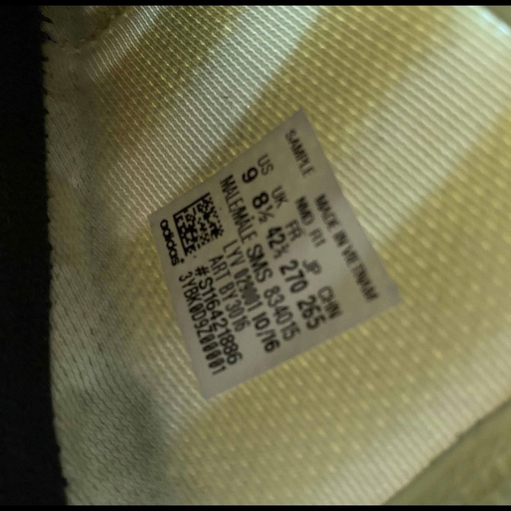 Adidas NMD R1 “Glow” Sample size 9 yeezy pharrell - Picture 6 of 8